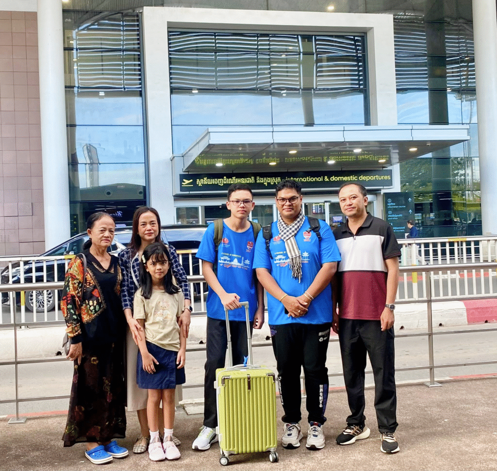 អបអរសាទរសិស្សឆ្នើមប្រចាំសាលារៀនអន្តរជាតិទ្រូវីហ្សិនកម្ពុជា បានទទួលឱកាសទស្សនកិច្ចសិក្សានៅប្រទេសចិន អបអរសាទរសិស្សឆ្នើមប្រចាំសាលារៀនអន្តរជាតិទ្រូវីហ្សិនកម្ពុជា បានទទួលឱកាសទស្សនកិច្ចសិក្សានៅប្រទេសចិន