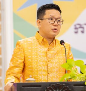 HOME Picture of H.E. Dr. SENG Bona