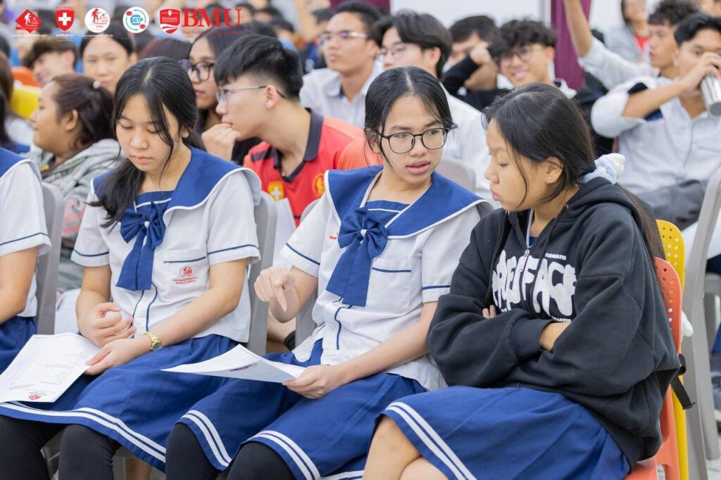 True VISIONS Debate Club