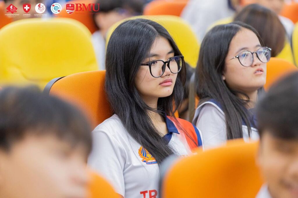 True VISIONS Debate Club